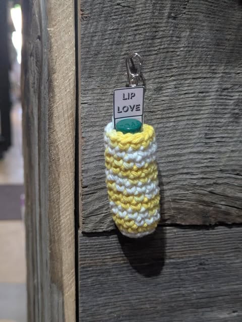 Daisy Chapstick Holder